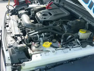 ✅ 2024 Jeep Wrangler Rubicon X • VIN: 1C4RJXR62RW211456 • Lot: 42167755. Wystawiony na IAAI z przebiegiem 27 466 mil. Bezpłatny archiwum sprzedaży aukcyjnych z USA i szczegółowy raport historii pojazdu na DreamBid. Zdjęcie 22.