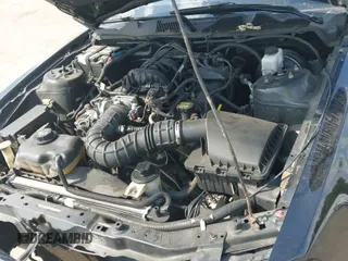 ✅ 2010 Ford Mustang V6 • VIN: 1ZVBP8EN5A5169486 • Лот: 42950141. Опубликован ранее на IAAI с пробегом 107 655 миль. Бесплатный доступ к архиву аукционных продаж из США и подробный отчёт об истории автомобиля на DreamBid. Изображение 20.