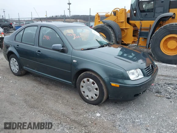✅ 2003 Volkswagen Jetta GL • VIN: 3VWRK69MX3M025819 • Лот: 43780381. Опубликован ранее на IAAI с пробегом 266 849 миль. Бесплатный доступ к архиву аукционных продаж из США и подробный отчёт об истории автомобиля на DreamBid. Изображение 1.