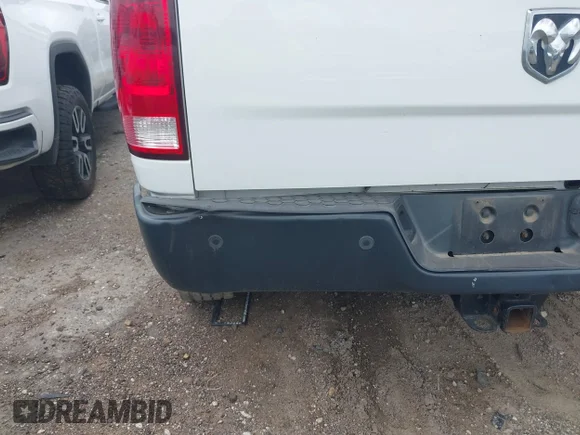 ✅ 2016 Ram 2500 Tradesman • VIN: 3C6UR5CJ4GG314532 • Лот: 45124284. Опубліковано раніше на IAAI з пробігом 101 915 миль. Безкоштовний доступ до архіву аукціонних продажів зі США та докладний звіт про історію автомобіля на DreamBid. Зображення 6.