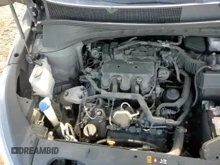 ✅ 2017 Kia Sorento LX • VIN: 5XYPGDA50HG196832 • Lot: 89934775. Listed on Copart with 101,005 mi. Free auction sales archive from the USA and detailed vehicle history report at DreamBid. Image 14.