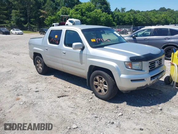 ✅ 2006 Honda Ridgeline RTL • VIN: 2HJYK16566H529698 • Lot: 45297268. Wystawiony na IAAI z przebiegiem 240 349 mil. Bezpłatny archiwum sprzedaży aukcyjnych z USA i szczegółowy raport historii pojazdu na DreamBid. Zdjęcie 1.