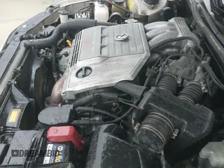 ✅ 1999 Lexus ES 300 • VIN: JT8BF28G2X0211259 • Lot: 43394611. Wystawiony na IAAI z przebiegiem 126 148 mil. Bezpłatny archiwum sprzedaży aukcyjnych z USA i szczegółowy raport historii pojazdu na DreamBid. Zdjęcie 13.