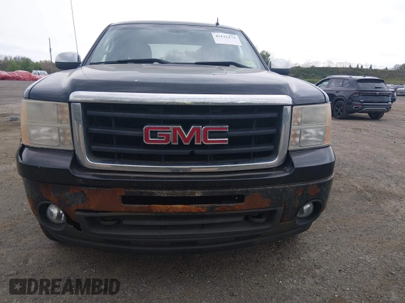 ✅ 2011 GMC Sierra 1500 SL • VIN: 1GTR2UEA3BZ132355 • Лот: 45121172. Опубликован ранее на IAAI с пробегом 225 844 миль. Бесплатный доступ к архиву аукционных продаж из США и подробный отчёт об истории автомобиля на DreamBid. Изображение 6.