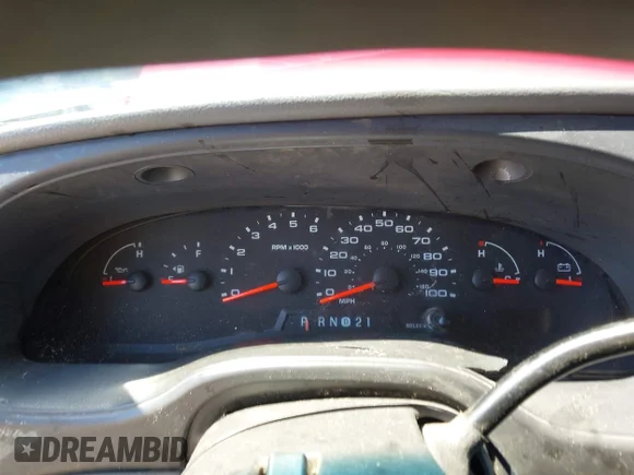 ✅ 2008 Ford Econoline Cargo Commercial • VIN: 1FTNS24W08DA38195 • Lot: 45086261. Wystawiony na IAAI z przebiegiem Nie podano. Bezpłatny archiwum sprzedaży aukcyjnych z USA i szczegółowy raport historii pojazdu na DreamBid. Zdjęcie 7.