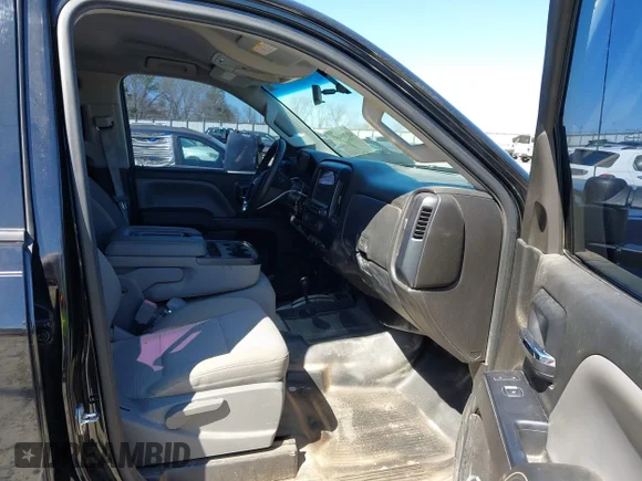 ✅ 2015 Chevrolet Silverado 2500HD Work Truck • VIN: 1GC1KUEG1FF635679 • Lot: 41709491. Wystawiony na IAAI z przebiegiem 129 623 mil. Bezpłatny archiwum sprzedaży aukcyjnych z USA i szczegółowy raport historii pojazdu na DreamBid. Zdjęcie 5.