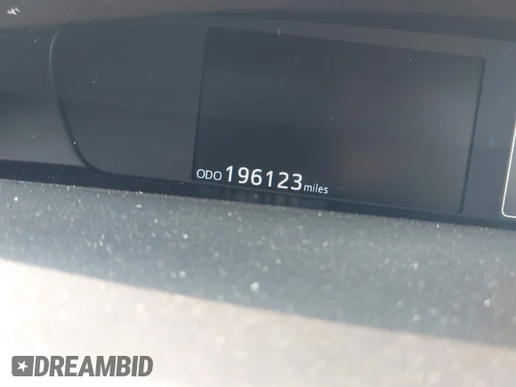 ✅ 2019 Toyota Prius LE • VIN: JTDL9RFU1K3001340 • Lot: 42837682. Wystawiony na IAAI z przebiegiem 196 123 mil. Bezpłatny archiwum sprzedaży aukcyjnych z USA i szczegółowy raport historii pojazdu na DreamBid. Zdjęcie 7.