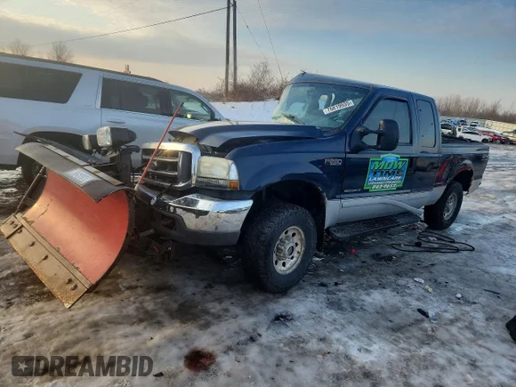 ✅ 2002 Ford F-250 XL • VIN: 1FTNX21F32EA40367 • Lot: 76819935. Wystawiony na Copart z przebiegiem Nie podano. Bezpłatny archiwum sprzedaży aukcyjnych z USA i szczegółowy raport historii pojazdu na DreamBid. Zdjęcie 1.