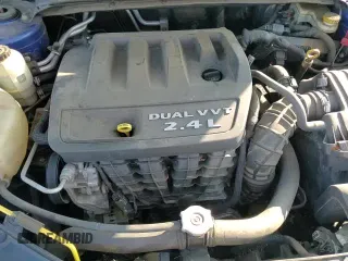 ✅ 2012 Dodge Avenger SE • VIN: 1C3CDZAB4CN275436 • Лот: 83518484. Опубликован ранее на Copart с пробегом 134 569 миль. Бесплатный доступ к архиву аукционных продаж из США и подробный отчёт об истории автомобиля на DreamBid. Изображение 15.