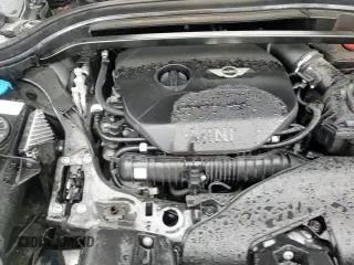 ✅ 2018 MINI Countryman Cooper S • VIN: WMZYT3C39J3E00689 • Lot: 67996875. Wystawiony na Copart z przebiegiem 77 184 mil. Bezpłatny archiwum sprzedaży aukcyjnych z USA i szczegółowy raport historii pojazdu na DreamBid. Zdjęcie 15.