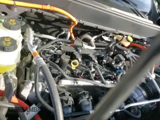 ✅ 2025 Ford Maverick Lariat • VIN: 3FTTW8S39SRA03337 • Lot: 92184445. Listed on Copart with 2,117 mi. Free auction sales archive from the USA and detailed vehicle history report at DreamBid. Image 13.