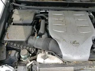 ✅ 2018 Lexus GX 460 Luxury • VIN: JTJJM7FX4J5195303 • Lot: 60841815. Wystawiony na Copart z przebiegiem 125 499 mil. Bezpłatny archiwum sprzedaży aukcyjnych z USA i szczegółowy raport historii pojazdu na DreamBid. Zdjęcie 17.