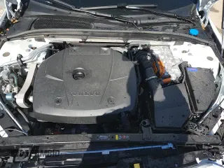 ✅ 2024 Volvo S60 Plus Black Edition • VIN: 7JRH60FH7RG301109 • Lot: 85188725. Listed on Copart with 5,068 mi. Free auction sales archive from the USA and detailed vehicle history report at DreamBid. Image 15.