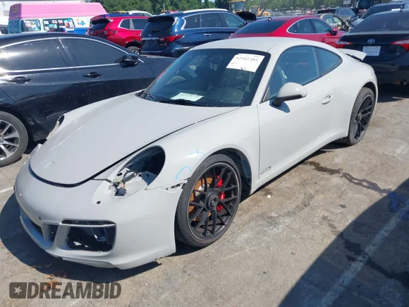 ✅ 2018 Porsche 911 Carrera S • VIN: WP0AB2A98JS123719 • Lot: 42528310. Wystawiony na IAAI z przebiegiem 31 535 mil. Bezpłatny archiwum sprzedaży aukcyjnych z USA i szczegółowy raport historii pojazdu na DreamBid. Zdjęcie 2.
