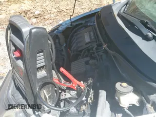 ✅ 2011 Honda Insight • VIN: JHMZE2H30BS012285 • Lot: 42145139. Listed on IAAI with 161,672 mi. Free auction sales archive from the USA and detailed vehicle history report at DreamBid. Image 18.