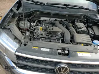 ✅ 2024 Volkswagen Taos SE • VIN: 3VVVX7B21RM049339 • Lot: 85586315. Listed on Copart with 11,988 mi. Free auction sales archive from the USA and detailed vehicle history report at DreamBid. Image 16.