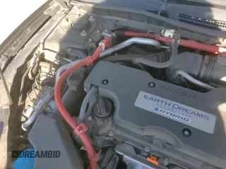 ✅ 2017 Honda Accord EX-L • VIN: JHMCR6F53HC020471 • Lot: 82568945. Wystawiony na Copart z przebiegiem 105 933 mil. Bezpłatny archiwum sprzedaży aukcyjnych z USA i szczegółowy raport historii pojazdu na DreamBid. Zdjęcie 16.