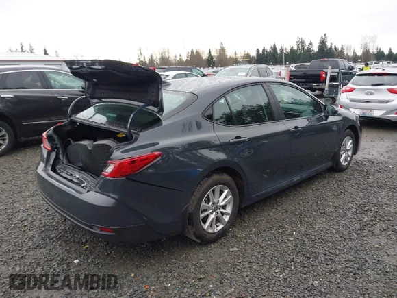 ✅ 2025 Toyota Camry XLE • VIN: 4T1DBADK1SU029172 • Lot: 44227787. Wystawiony na IAAI z przebiegiem 10 934 mil. Bezpłatny archiwum sprzedaży aukcyjnych z USA i szczegółowy raport historii pojazdu na DreamBid. Zdjęcie 4.