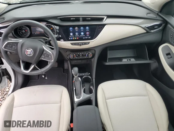 ✅ 2022 Buick Encore GX Select • VIN: KL4MMDS25NB148548 • Лот: 51947215. Опубліковано раніше на Copart з пробігом 33 753 миль. Безкоштовний доступ до архіву аукціонних продажів зі США та докладний звіт про історію автомобіля на DreamBid. Зображення 8.