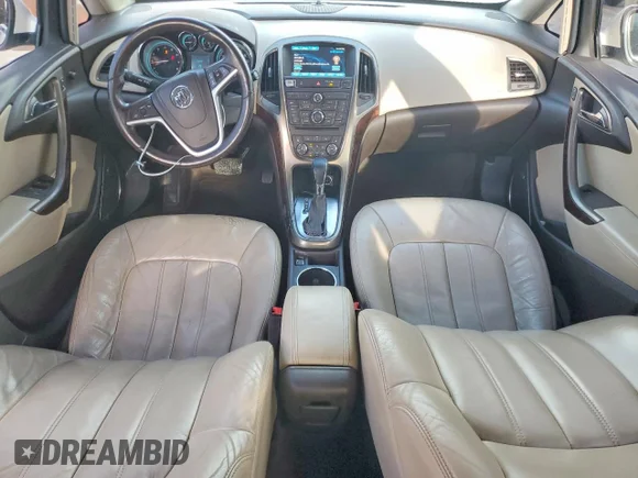 ✅ 2013 Buick Verano Group • VIN: 1G4PS5SK6D4189347 • Лот: 72325765. Опубліковано раніше на Copart з пробігом 134 893 миль. Безкоштовний доступ до архіву аукціонних продажів зі США та докладний звіт про історію автомобіля на DreamBid. Зображення 8.