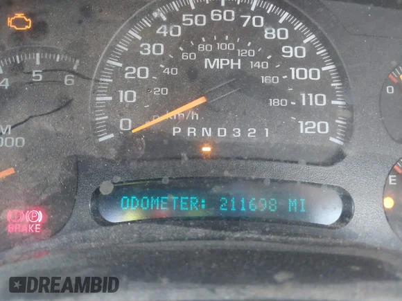 ✅ 2007 GMC Sierra 1500 Work Truck • VIN: 3GTEC14X47G189736 • Лот: 43707700. Опубліковано раніше на IAAI з пробігом 211 698 миль. Безкоштовний доступ до архіву аукціонних продажів зі США та докладний звіт про історію автомобіля на DreamBid. Зображення 7.