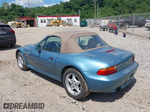 ✅ 1997 BMW 3 Series Z3 1.9 • VIN: 4USCH7328VLB80715 • Лот: 45308902. Опубликован ранее на IAAI с пробегом 106 898 миль. Бесплатный доступ к архиву аукционных продаж из США и подробный отчёт об истории автомобиля на DreamBid. Изображение 3.