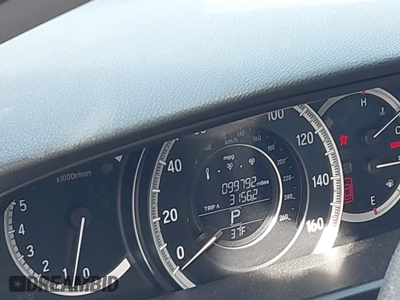 ✅ 2017 Honda Accord EX • VIN: 1HGCR2F79HA154037 • Лот: 44600633. Опубліковано раніше на IAAI з пробігом 99 792 миль. Безкоштовний доступ до архіву аукціонних продажів зі США та докладний звіт про історію автомобіля на DreamBid. Зображення 7.