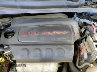 ✅ 2017 FIAT 500X Lounge • VIN: ZFBCFYDB6HP627006 • Lot: 64521185. Wystawiony na Copart z przebiegiem 58 385 mil. Bezpłatny archiwum sprzedaży aukcyjnych z USA i szczegółowy raport historii pojazdu na DreamBid. Zdjęcie 16.