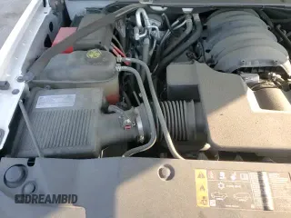 2019 Chevrolet Tahoe Premier с VIN 1GNSKCKJ6KR311965, выставлен на аукционе Copart как лот 52098575 с пробегом 69 544 миль миль и Списание • Salvage title. История ставок и продаж доступна на DreamBid. Изображение 14.