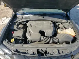 ✅ 2018 Chrysler 300 Touring • VIN: 2C3CCARG8JH280083 • Лот: 82828524. Опубликован ранее на Copart с пробегом 97 018 миль. Бесплатный доступ к архиву аукционных продаж из США и подробный отчёт об истории автомобиля на DreamBid. Изображение 14.