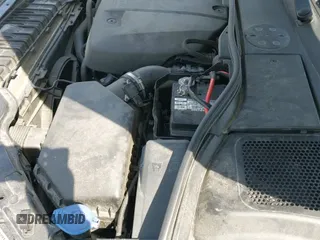 ✅ 2016 Volvo S60 T5 Drive-E • VIN: YV126MFJ6G2409403 • Lot: 41853103. Wystawiony na IAAI z przebiegiem 98 080 mil. Bezpłatny archiwum sprzedaży aukcyjnych z USA i szczegółowy raport historii pojazdu na DreamBid. Zdjęcie 12.