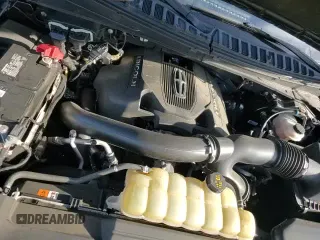 ✅ 2019 Lincoln Navigator Reserve • VIN: 5LMJJ3LT4KEL18422 • Lot: 49788585. Listed on Copart with 81,047 mi. Free auction sales archive from the USA and detailed vehicle history report at DreamBid. Image 15.