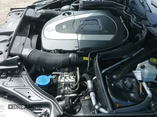 ✅ 2010 Mercedes-Benz E 350 • VIN: WDDKJ5GB7AF014914 • Lot: 42116821. Listed on IAAI with 97,650 mi. Free auction sales archive from the USA and detailed vehicle history report at DreamBid. Image 13.