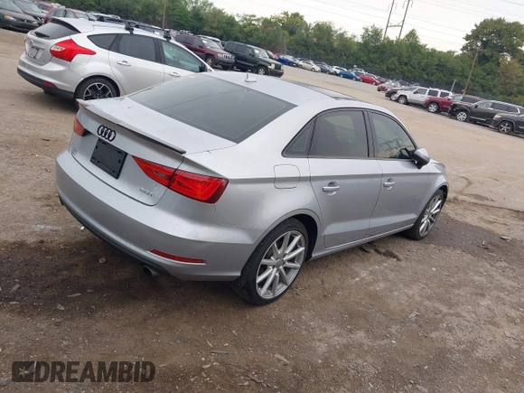 ✅ 2015 Audi A3 Premium • VIN: WAUBFGFF9F1109696 • Lot: 43327493. Wystawiony na IAAI z przebiegiem 79 593 mil. Bezpłatny archiwum sprzedaży aukcyjnych z USA i szczegółowy raport historii pojazdu na DreamBid. Zdjęcie 4.