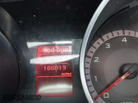 ✅ 2008 Mitsubishi Outlander LS • VIN: JA4MS31X78Z014259 • Lot: 42564472. Wystawiony na IAAI z przebiegiem 186 019 mil. Bezpłatny archiwum sprzedaży aukcyjnych z USA i szczegółowy raport historii pojazdu na DreamBid. Zdjęcie 7.