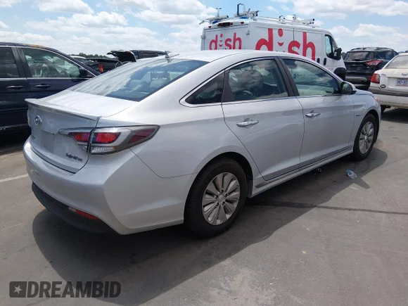 ✅ 2017 Hyundai Sonata SE • VIN: KMHE24L14HA059145 • Lot: 45115259. Wystawiony na IAAI z przebiegiem 115 077 mil. Bezpłatny archiwum sprzedaży aukcyjnych z USA i szczegółowy raport historii pojazdu na DreamBid. Zdjęcie 4.