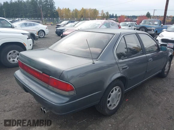 ✅ 1991 Nissan Maxima • VIN: JN1HJ01P8MT548184 • Lot: 43602718. Wystawiony na IAAI z przebiegiem 152 789 mil. Bezpłatny archiwum sprzedaży aukcyjnych z USA i szczegółowy raport historii pojazdu na DreamBid. Zdjęcie 4.