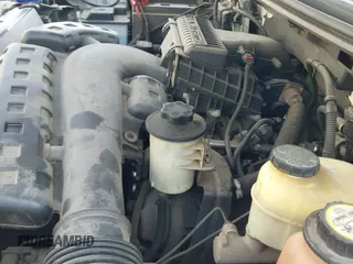 ✅ 2008 Ford F-150 XL • VIN: 1FTRF14V38KD20835 • Lot: 42292426. Listed on IAAI with 2,430,165 mi. Free auction sales archive from the USA and detailed vehicle history report at DreamBid. Image 12.