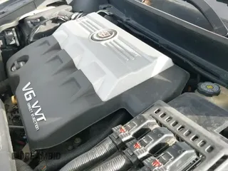 ✅ 2010 Cadillac SRX Performance Collection • VIN: 3GYFNEEY2AS577415 • Lot: 43658617. Wystawiony na IAAI z przebiegiem 131 785 mil. Bezpłatny archiwum sprzedaży aukcyjnych z USA i szczegółowy raport historii pojazdu na DreamBid. Zdjęcie 12.