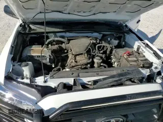 ✅ 2021 Toyota Tacoma SR • VIN: 3TYRX5GNXMT020376 • Lot: 85935175. Listed on Copart with 55,837 mi. Free auction sales archive from the USA and detailed vehicle history report at DreamBid. Image 14.