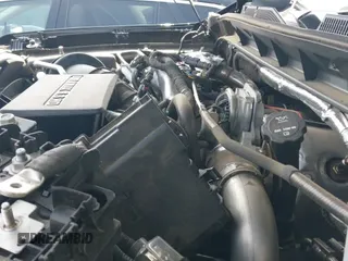 ✅ 2025 GMC Sierra 2500HD Pro • VIN: 1GT4ULEY4SF142664 • Lot: 42236567. Wystawiony na IAAI z przebiegiem 12 837 mil. Bezpłatny archiwum sprzedaży aukcyjnych z USA i szczegółowy raport historii pojazdu na DreamBid. Zdjęcie 20.