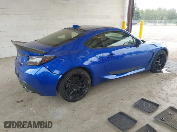 ✅ 2022 Subaru BRZ Premium • VIN: JF1ZDBC14N8701151 • Lot: 43189554. Wystawiony na IAAI z przebiegiem 62 065 mil. Bezpłatny archiwum sprzedaży aukcyjnych z USA i szczegółowy raport historii pojazdu na DreamBid. Zdjęcie 4.