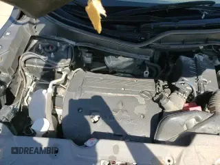 ✅ 2024 Mitsubishi Outlander S • VIN: JA4ARUAUXRU004981 • Лот: 85181525. Опубликован ранее на Copart с пробегом 30 448 миль. Бесплатный доступ к архиву аукционных продаж из США и подробный отчёт об истории автомобиля на DreamBid. Изображение 16.