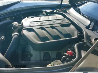 ✅ 2015 Porsche Panamera 4S • VIN: WP0AB2A70FL050779 • Lot: 40977292. Wystawiony na IAAI z przebiegiem 78 574 mil. Bezpłatny archiwum sprzedaży aukcyjnych z USA i szczegółowy raport historii pojazdu na DreamBid. Zdjęcie 21.