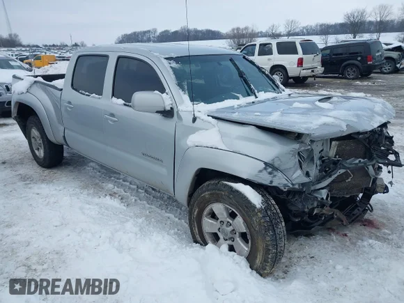 ✅ 2008 Toyota Tacoma • VIN: 3TMMU52N18M006085 • Lot: 43834840. Wystawiony na IAAI z przebiegiem 258 191 mil. Bezpłatny archiwum sprzedaży aukcyjnych z USA i szczegółowy raport historii pojazdu na DreamBid. Zdjęcie 1.