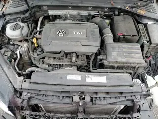 ✅ 2017 Volkswagen Golf S • VIN: 3VWH17AU6HM509882 • Лот: 90086045. Опубликован ранее на Copart с пробегом 68 509 миль. Бесплатный доступ к архиву аукционных продаж из США и подробный отчёт об истории автомобиля на DreamBid. Изображение 14.