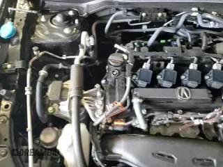 ✅ 2024 Acura Integra w/A-Spec Package • VIN: 19UDE4H33RA016890 • Lot: 56678065. Listed on Copart with 10,687 mi. Free auction sales archive from the USA and detailed vehicle history report at DreamBid. Image 16.