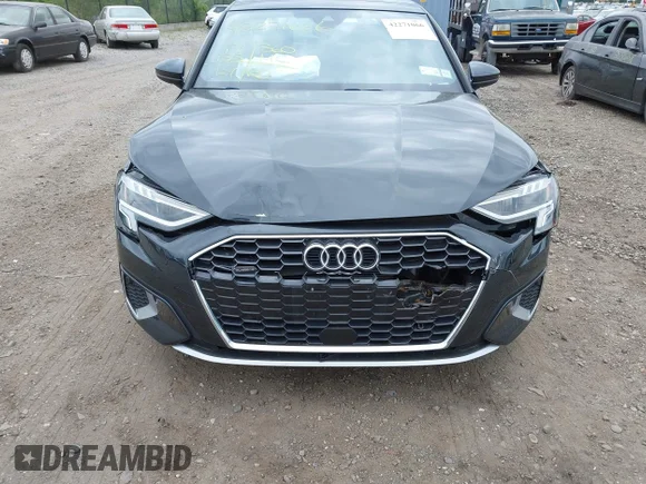 ✅ 2024 Audi A3 Premium • VIN: WAUGUDGY8RA053877 • Лот: 42271066. Опубликован ранее на IAAI с пробегом 17 155 миль. Бесплатный доступ к архиву аукционных продаж из США и подробный отчёт об истории автомобиля на DreamBid. Изображение 6.