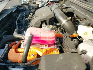 ✅ 2024 Kia Sorento SX Prestige • VIN: KNDRKDLG7R5259912 • Lot: 41265462. Wystawiony na IAAI z przebiegiem 33 786 mil. Bezpłatny archiwum sprzedaży aukcyjnych z USA i szczegółowy raport historii pojazdu na DreamBid. Zdjęcie 19.