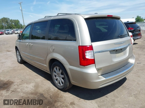 ✅ 2016 Chrysler Town & Country Touring • VIN: 2C4RC1BG0GR281912 • Lot: 44990200. Wystawiony na IAAI z przebiegiem 104 434 mil. Bezpłatny archiwum sprzedaży aukcyjnych z USA i szczegółowy raport historii pojazdu na DreamBid. Zdjęcie 3.